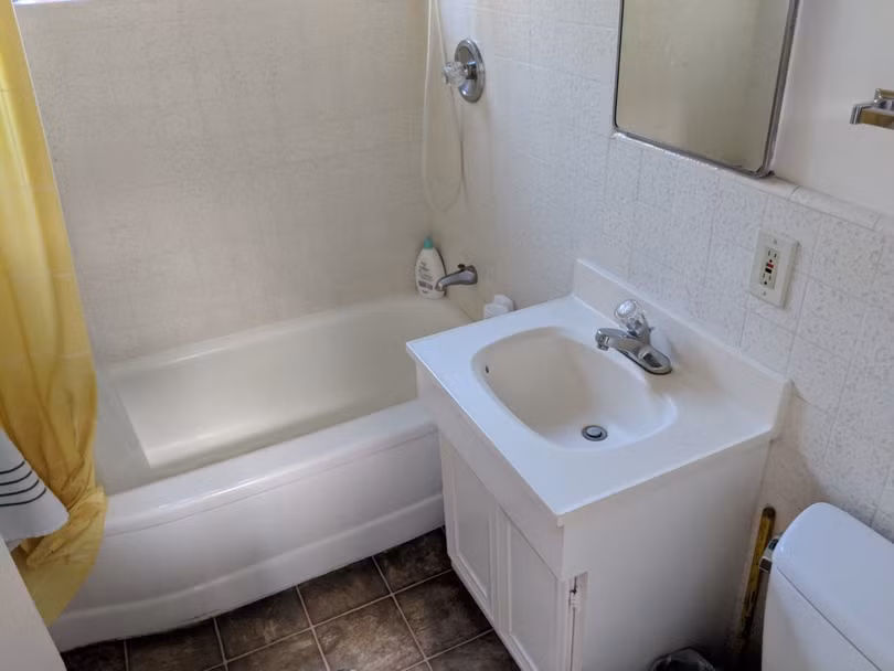 Thăm căn nhà "huyền thoại" nơi Zuckerberg đã sống và tạo lập mạng xã hội Facebook ảnh 12