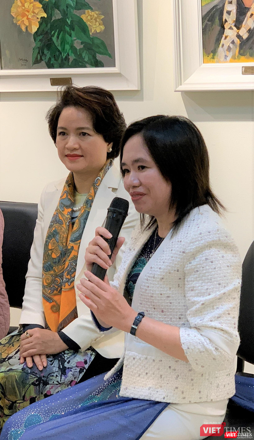 TS. Hà Phương Thư - Trưởng phòng Nano Y Sinh, Viện khoa học Vật liệu và Giám đốc Trung tâm vật liệu y dược tiên tiến tại Viện Khoa học Vật liệu của Viện Hàn lâm KH&CN Việt Nam TS. Hà Phương Thư - Trưởng phòng Nano Y Sinh, Viện khoa học Vật liệu và Giám đốc Trung tâm vật liệu y dược tiên tiến tại Viện Khoa học Vật liệu của Viện Hàn lâm KH&CN Việt Nam