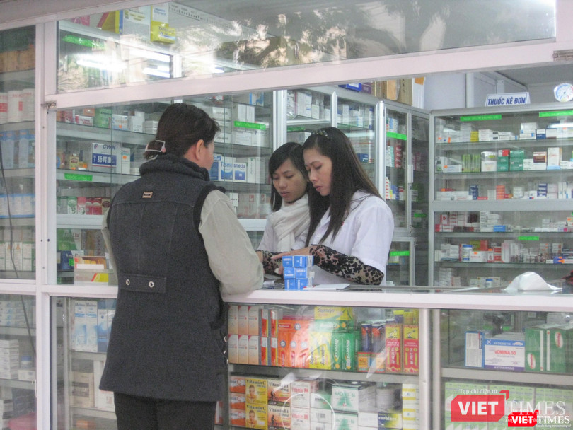 Cần quản lý chặt chẽ để ngăn chặn thuốc kém chất lượng lưu thông trên thị trường (ảnh: Thanh Hằng) Cần quản lý chặt chẽ để ngăn chặn thuốc kém chất lượng lưu thông trên thị trường (ảnh: Thanh Hằng)