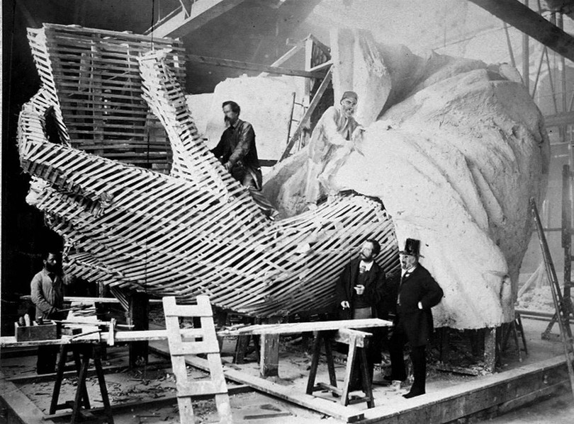 25 bức ảnh cực quý hiếm tiết lộ những câu chuyện ít ai biết ( Phần 1) ảnh 2