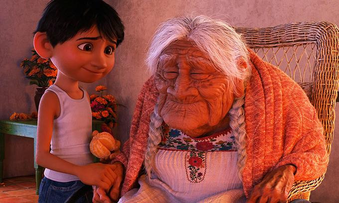 COCO kể về chuyến phiên lưu đến thế giới người chết với những phân cảnh xúc động.