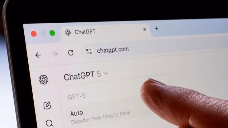 ChatGPT sẽ sớm hiển thị quảng cáo. Ảnh: BGR.