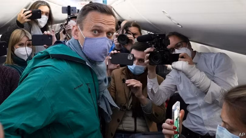 Ông Navalny hiện trở thành nhân vật trung tâm gây nên các rắc rối trong quan hệ giữa Nga với phương Tây (Ảnh: Economist).