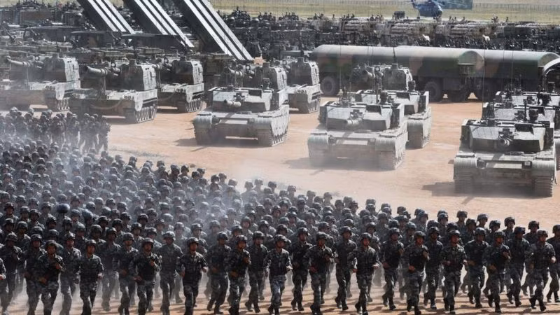 Ông Trương Triệu Trung cho rằng nhiều người Trung Quốc ngộ nhận sức mạnh của Trung Quốc đã tương đương với Mỹ (Ảnh: VCG).