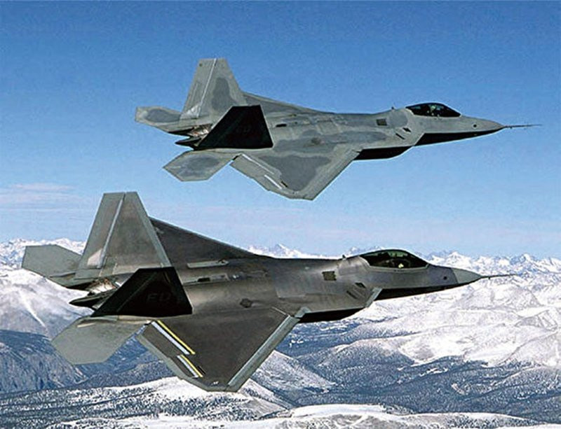 Mỹ hiện đã có tới 341 máy bay chiến đấu thế hệ thứ 5 Y-22 và F-35 (Ảnh: Sohu).