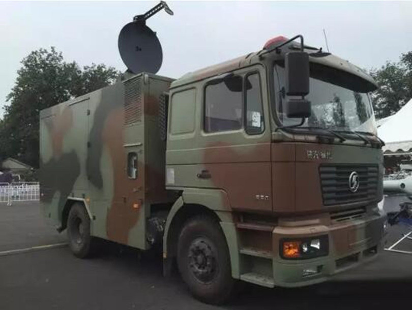 Một hệ thống vũ khí vi sóng của Trung Quốc (Ảnh: Dwnews). Một hệ thống vũ khí vi sóng của Trung Quốc (Ảnh: Dwnews).