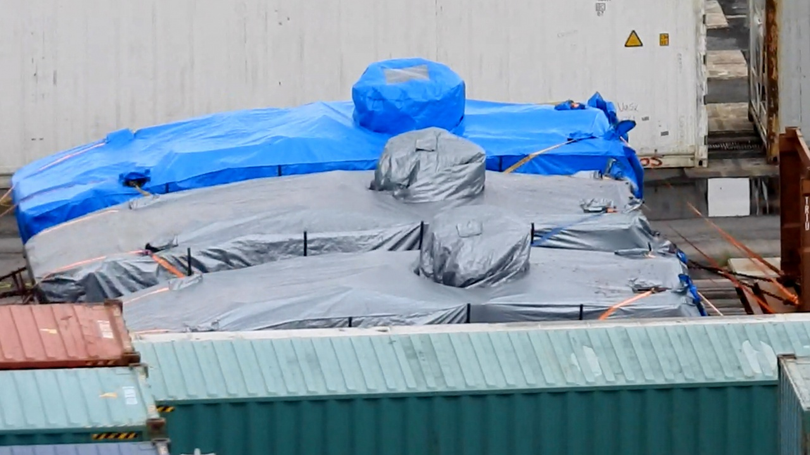 Các xe bọc thép chở quân AV-81 của lực lượng "Ánh Sao" Singapore bị hải quan Hồng Kông phát hiện năm ngoái khi đưa tới Đài Loan tham gia diễn tập (Ảnh: Guancha).