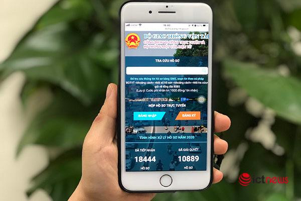 Đưa 100% dịch vụ công đủ điều kiện lên trực tuyến mức 4 là một trong những nhiệm vụ quan trọng, cấp thiết trong xây dựng Chính phủ điện tử hướng tới Chính phủ số (Ảnh minh họa)