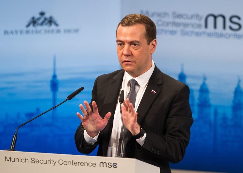 Phó Chủ tịch Hội đồng An ninh Quốc gia Nga Medvedev cảnh báo châu Âu sẽ lãnh đủ hậu quả nếu tuyến đường ống dẫn khí Nord Stream bị đình lại (Ảnh: Đông Phương).