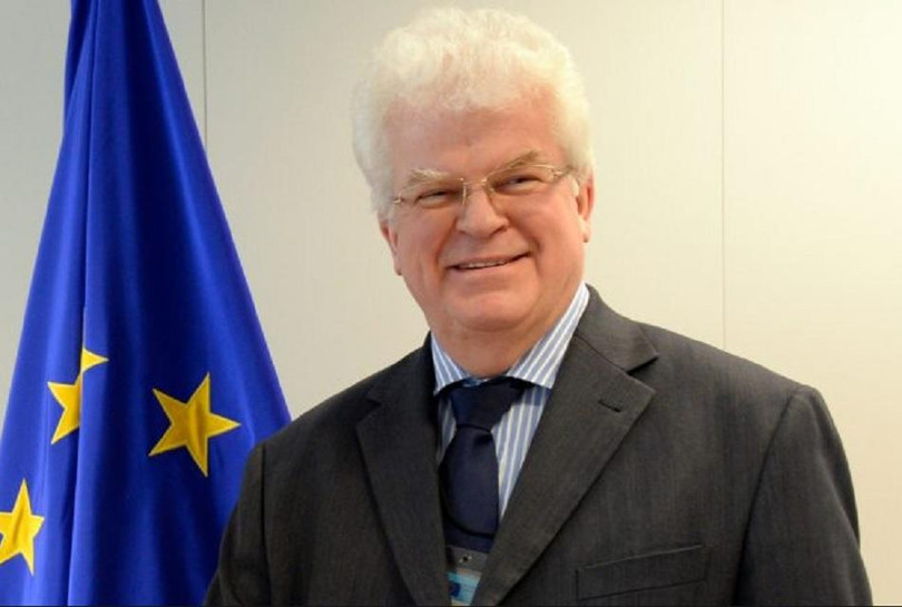 Đại sứ Nga tại EU Vladimir Chizhov châm biếm: "Các cuộc chiến tranh ở châu Âu hiếm khi bắt đầu vào thứ Tư..." (Ảnh: RIA).