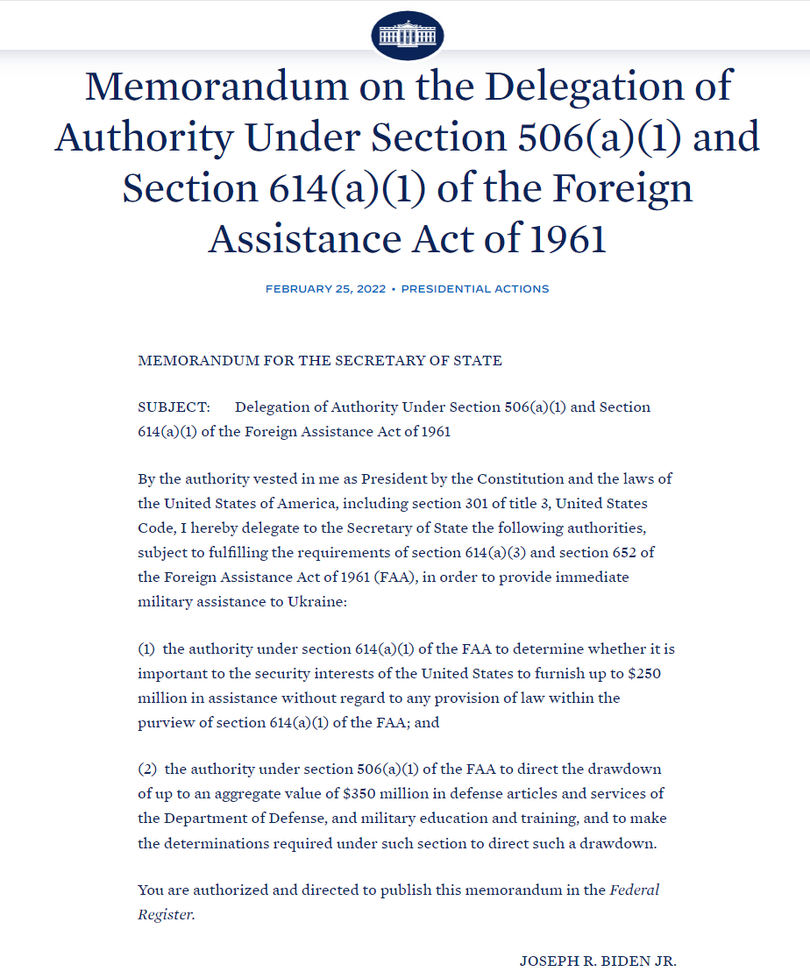 Bản ghi nhớ chỉ thị Bộ Ngoại giao viện trợ 350 triệu USD vũ khí cho Ukraine do ông Biden kí (Ảnh: Guancha).