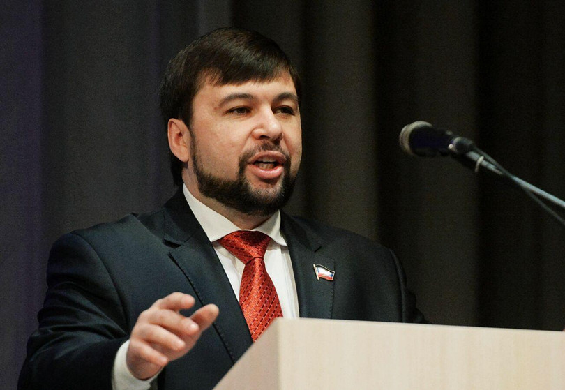 Ông Denis Pushilin , nhà lãnh đạo “Cộng hòa Nhân dân Donetsk”ra lệnh tổng động viên (Ảnh: Sputnik).