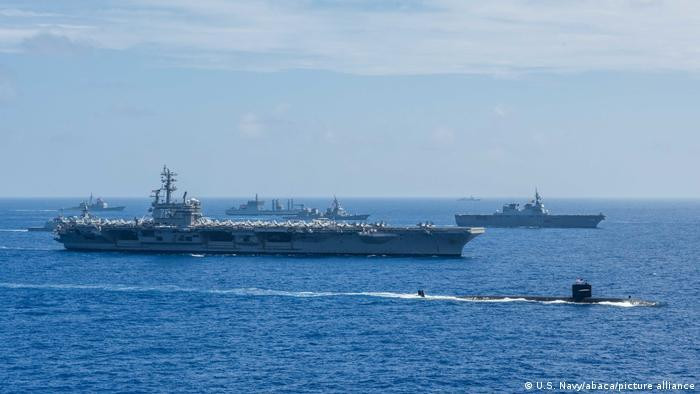 Hải quân 4 nước Mỹ, Nhật, Australia và Ấn Độ tập trận trên biển (Ảnh: U.S Navy).