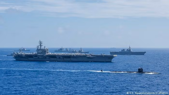 Hải quân 4 nước Mỹ, Nhật, Australia và Ấn Độ tập trận trên biển (Ảnh: U.S Navy).