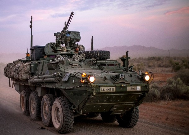 Xe bọc thép chở quân Striker được cho là có tính năng tốt hơn xe Bradley (Ảnh: Đông Phương). Xe bọc thép chở quân Striker được cho là có tính năng tốt hơn xe Bradley (Ảnh: Đông Phương).