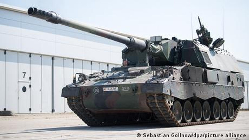 Pháo tự hành PLZ-2000 Đức viện trợ Ukraine (Ảnh: DPA). Pháo tự hành PLZ-2000 Đức viện trợ Ukraine (Ảnh: DPA).