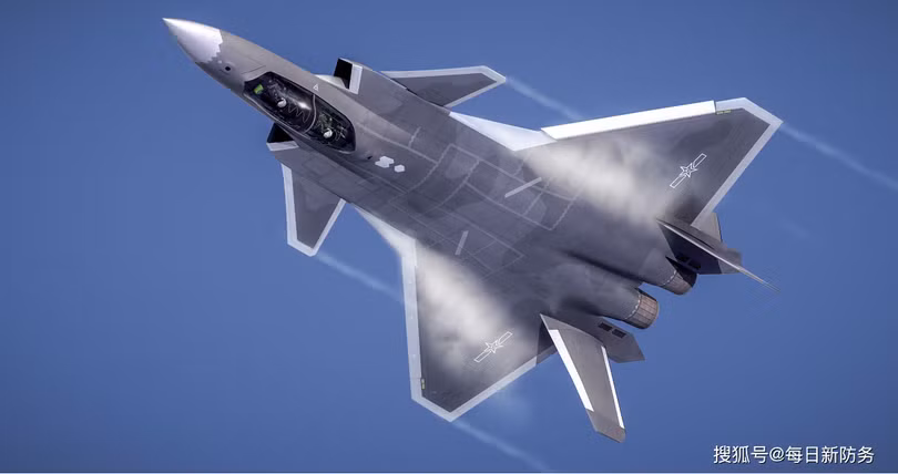 J-20S phiên bản hai chỗ ngồi được đồn đoán là sẽ lần đầu ra mắt. Ảnh: Sohu.