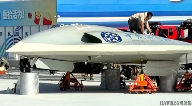 Than in logo va ten CAS.png