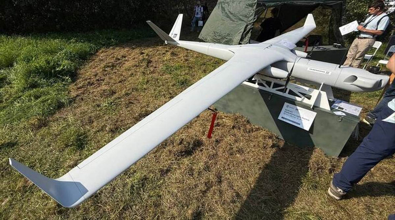 Chiếc "mẫu hạm" UAV RD-8 do Tập đoàn Nga KB Valkyriya chế tạo có thể sử dụng mạng Starlink để điều khiển. Ảnh: Wforum.