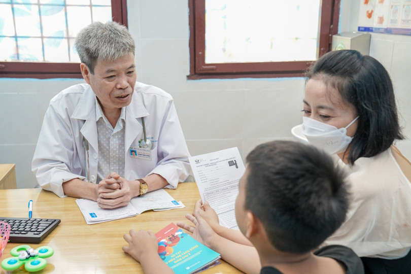 Số các bé đến khám bệnh Tic ở Bệnh viện Nhi Trung ương mỗi ngày 10-15 cháu