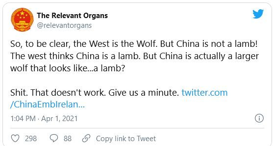 Bản tweet giễu cợt của trang The Relevant Organs (Ảnh: VOA).