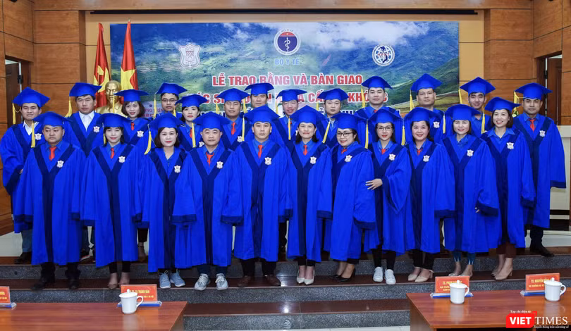 Các bác sĩ trẻ tình nguyện sẽ về công tác tại các địa bàn miền núi, vùng cao đặc biệt khó khăn để chăm sóc sức khỏe cho nhân dân