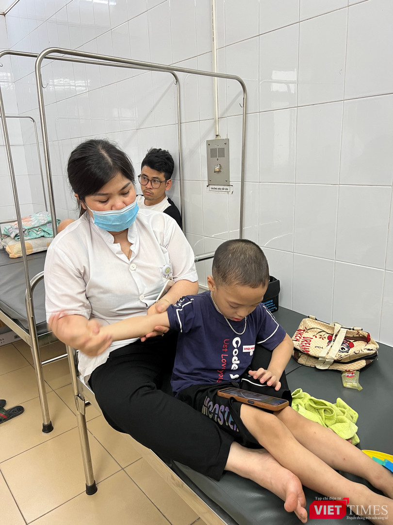 VT_ bấm huyệt.JPG