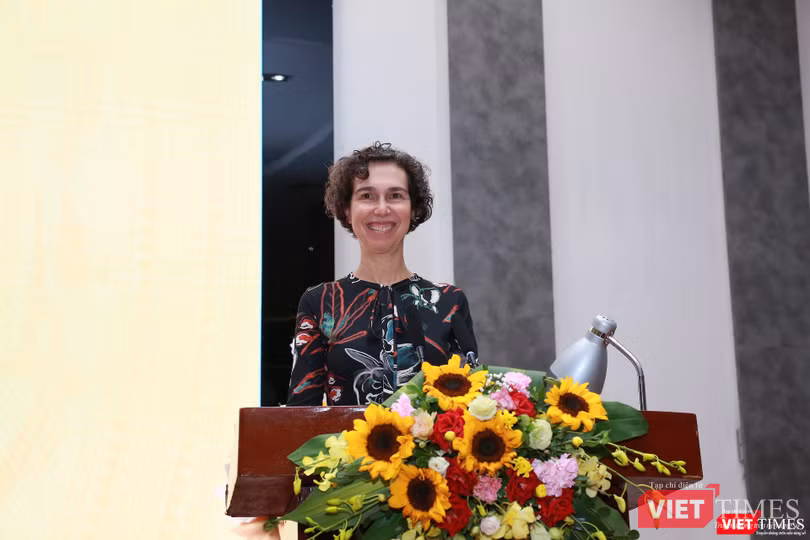 Bà Lesley Miller, Phó trưởng Đại diện UNICEF Việt Nam