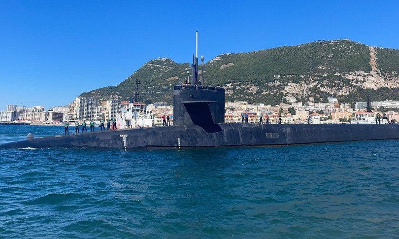 Tàu ngầm USS Alaska cập cảng Gibraltar hôm 28/6. Ảnh: US Navy. Tàu ngầm USS Alaska cập cảng Gibraltar hôm 28/6. Ảnh: US Navy.