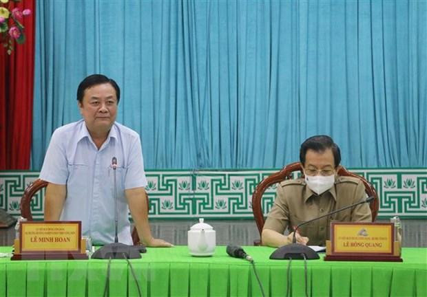 Bộ Trưởng bộ Nông nghiệp và Phát triển Nông thôn Lê Minh Hoan phát biểu tại buổi làm việc. (Ảnh: Công Mạo/TTXVN) Bộ Trưởng bộ Nông nghiệp và Phát triển Nông thôn Lê Minh Hoan phát biểu tại buổi làm việc. (Ảnh: Công Mạo/TTXVN)