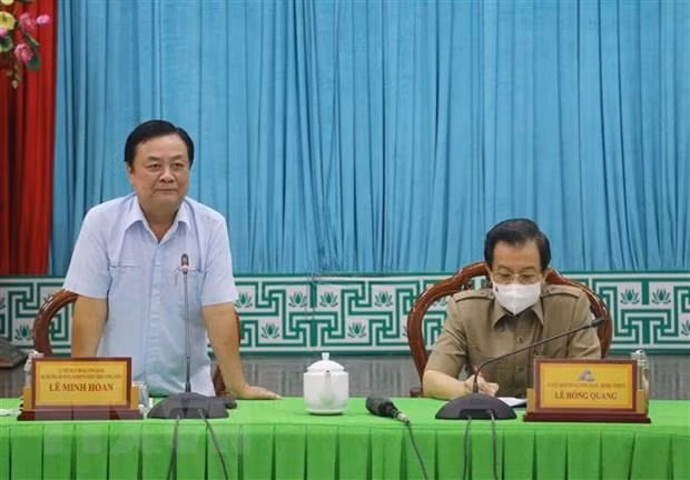 Bộ Trưởng bộ Nông nghiệp và Phát triển Nông thôn Lê Minh Hoan phát biểu tại buổi làm việc. (Ảnh: Công Mạo/TTXVN)