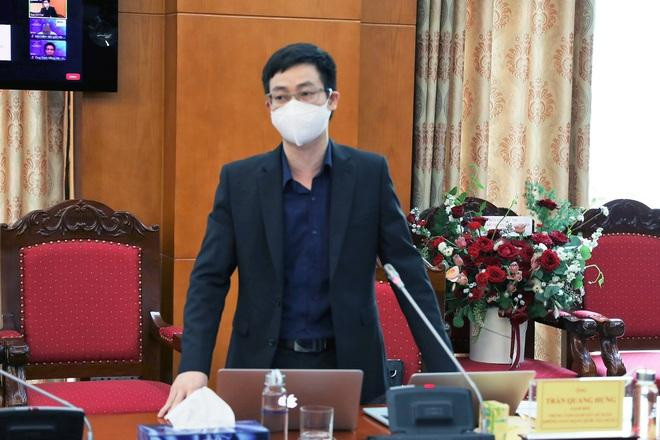 Giám đốc Trung tâm NCSC Trần Quang Hưng cho biết người dùng phải đối mặt với nhiều nguy cơ tấn công mạng, đặc biệt khi đợt Covid-19 bùng phát. Giám đốc Trung tâm NCSC Trần Quang Hưng cho biết người dùng phải đối mặt với nhiều nguy cơ tấn công mạng, đặc biệt khi đợt Covid-19 bùng phát.