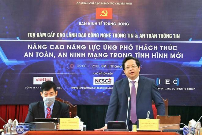 Phó Trưởng ban Kinh tế trung ương Nguyễn Đức Hiển và Cục trưởng Cục An toàn thông tin, Bộ TT&TT Nguyễn Thành Phúc tham dự. Phó Trưởng ban Kinh tế trung ương Nguyễn Đức Hiển và Cục trưởng Cục An toàn thông tin, Bộ TT&TT Nguyễn Thành Phúc tham dự.