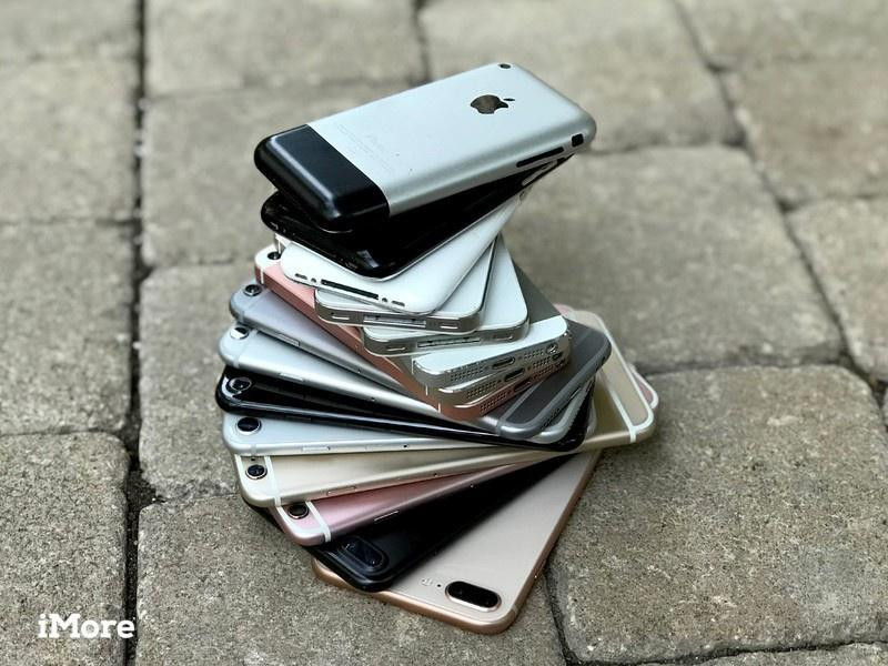 Việc mua mới iPhone liên tục sẽ tạo ra lượng rác thải điện tử lớn. Ảnh: iMore.