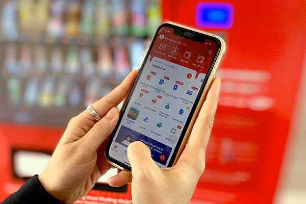 Đầu tháng 10 tới sẽ cấp phép thí điểm Mobile Money.