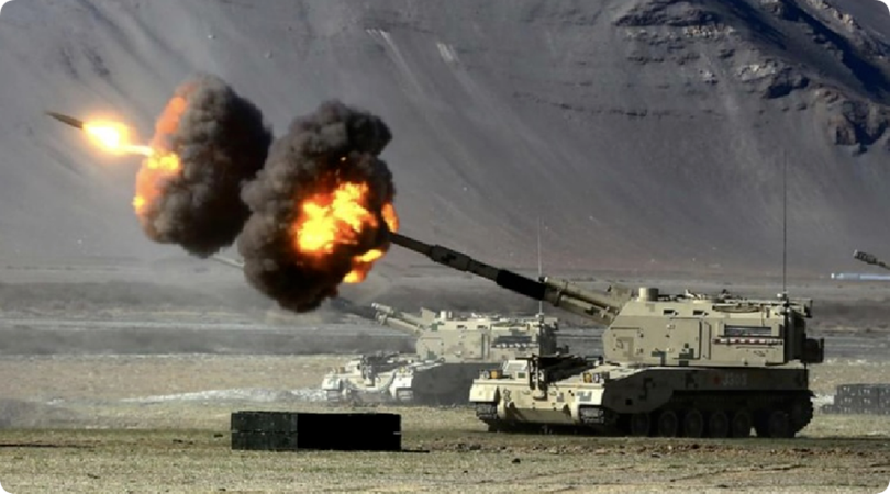 Pháo tự hành 155mm mới của Trung Quốc bắn thử nghiệm. Ảnh: China.com.