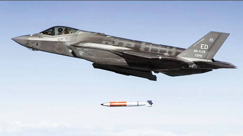 F-35A thu nghiem nem B61-12.png