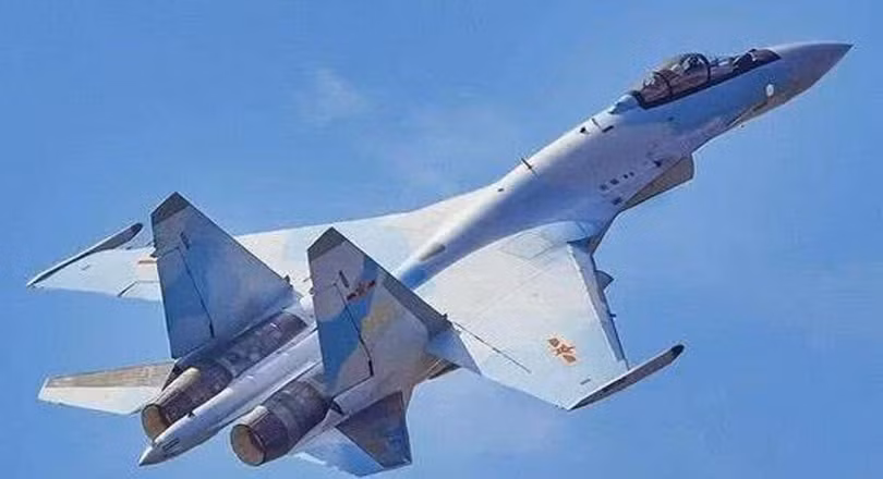 Su-35SK cua Trung Quoc.jpg