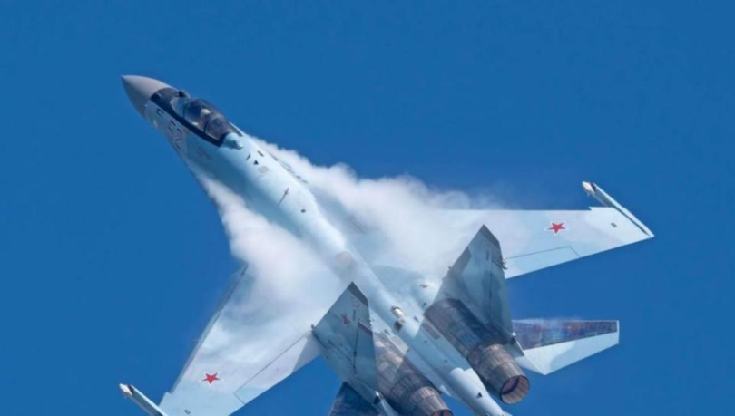 Su-35K, tiêm kích điển hình thế hệ 4,5 của Nga. Ảnh: QQnews.