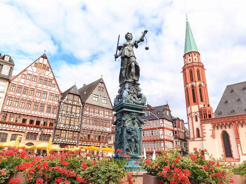 Top 10 địa điểm du lịch đang trở nên hấp dẫn hơn vào năm 2018 ảnh 6