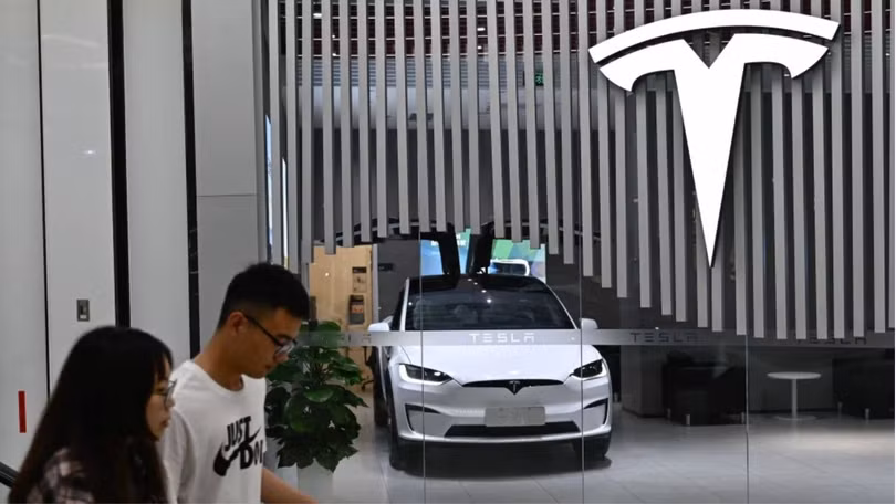 Doanh số Tesla giảm mạnh tại thị trường tỉ dân. Ảnh: SCMP.