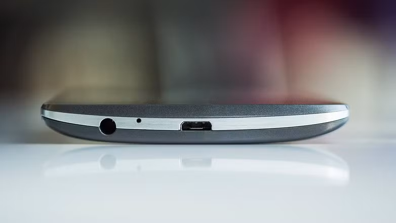 Cách khắc phục tình trạng điện thoại sạc pin không vào ảnh 2