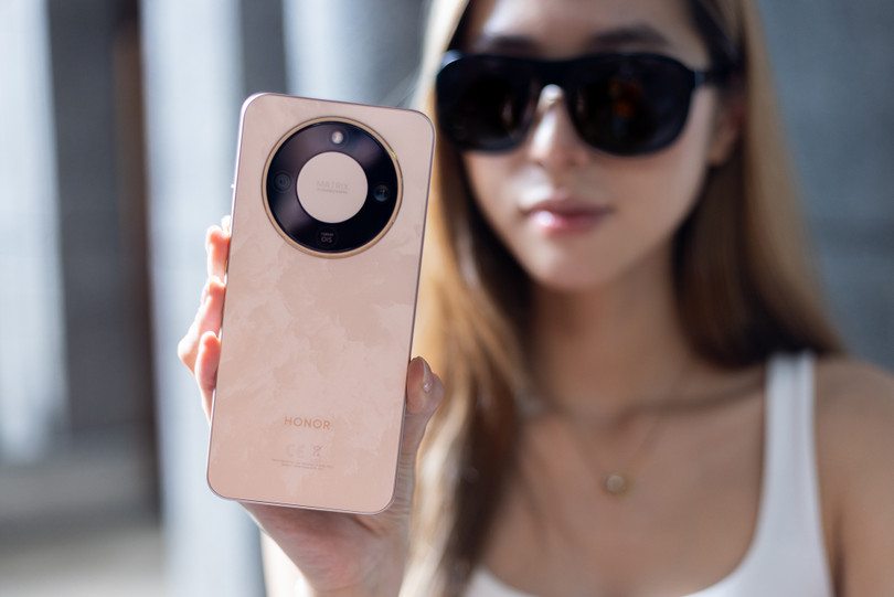 Smartphone 'vua lì đòn' ra mắt tại Việt Nam, giá từ 10 triệu đồng - Ảnh 1.jpg