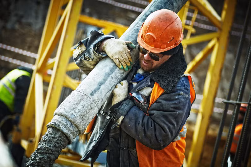 Hệ thống cảnh báo an toàn lao động hỗ trợ AI. Ảnh NoCamels