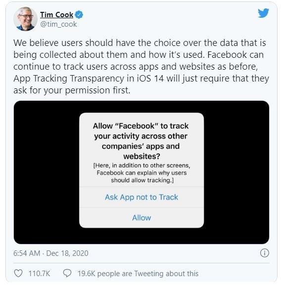 Dòng tweet của Tim Cook trên Twitter. Dòng tweet của Tim Cook trên Twitter.