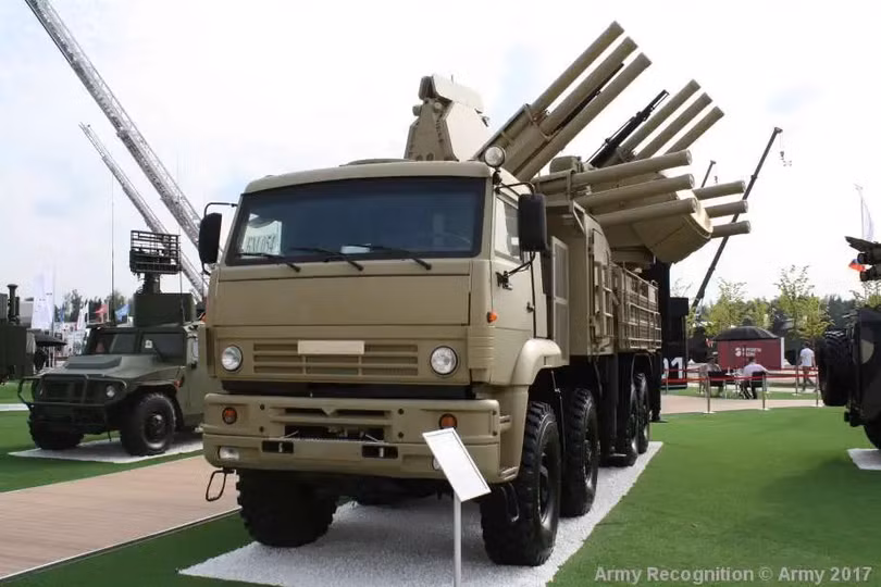 Hệ thống pháo – tên lửa phòng không tầm ngắn Pantsir-S1. Ảnh minh họa Army Recognition