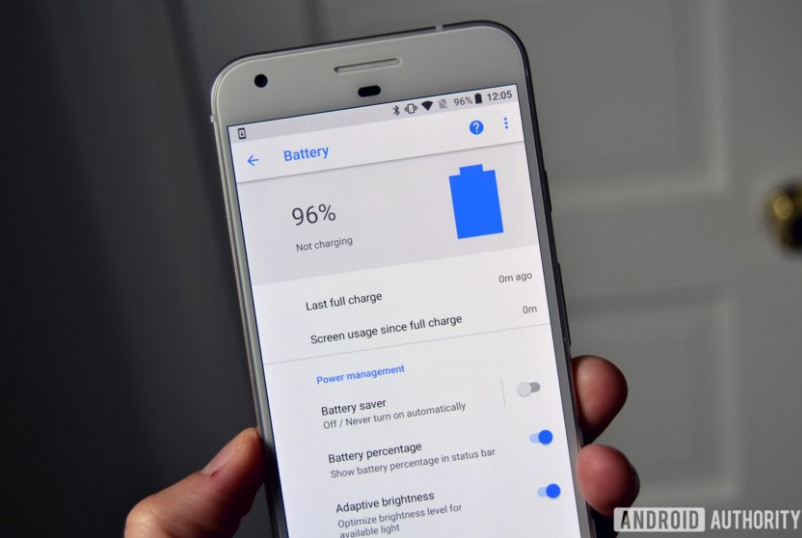 Khắc phục lỗi màn hình trên Pixel 2 XL, Google có thể bổ sung chế độ lựa chọn thêm màu ảnh 2