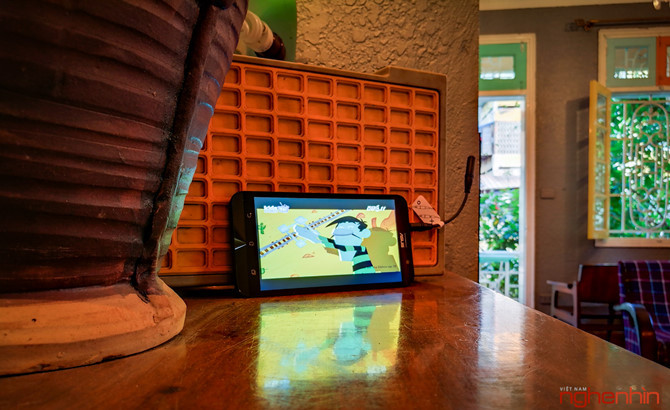 Trên tay Zenfone Go TV bắt sóng truyền hình trực tiếp ảnh 9 Trên tay Zenfone Go TV bắt sóng truyền hình trực tiếp ảnh 9