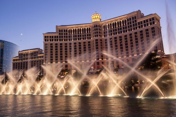 Bên trong khách sạn "ngàn người thích, triệu người mê" ở Singapore ảnh 14