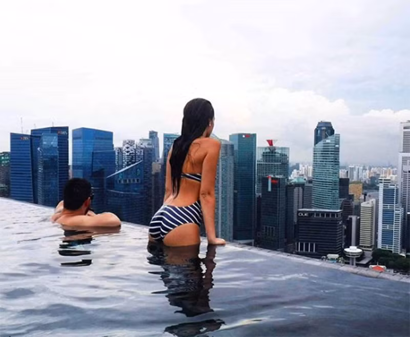 Bên trong khách sạn "ngàn người thích, triệu người mê" ở Singapore ảnh 3